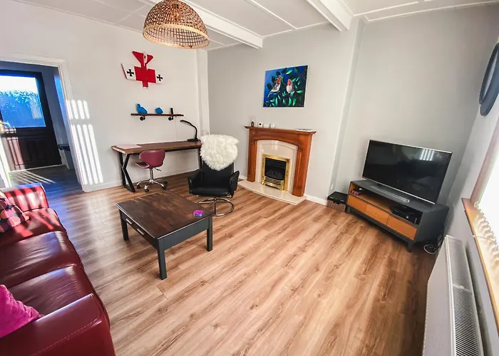 20Min To Edinburgh City Centre Scotland Gateway